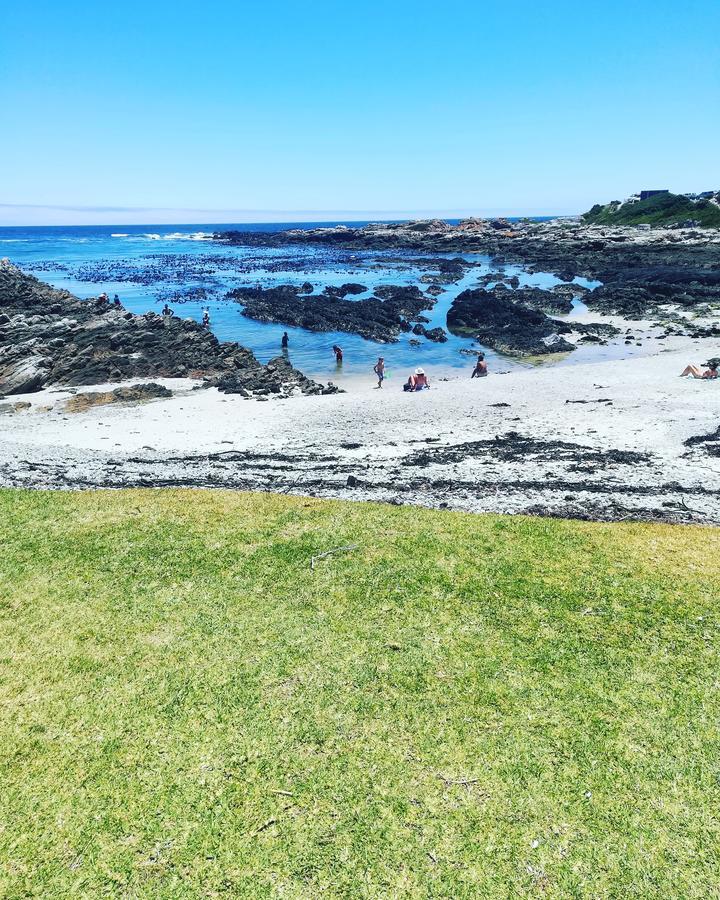 Waterside Apartment Gansbaai Exterior foto